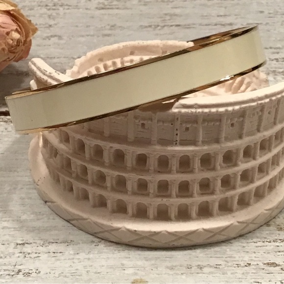 Kate Spade Cream Cuff ♠️ - Picture 2 of 8